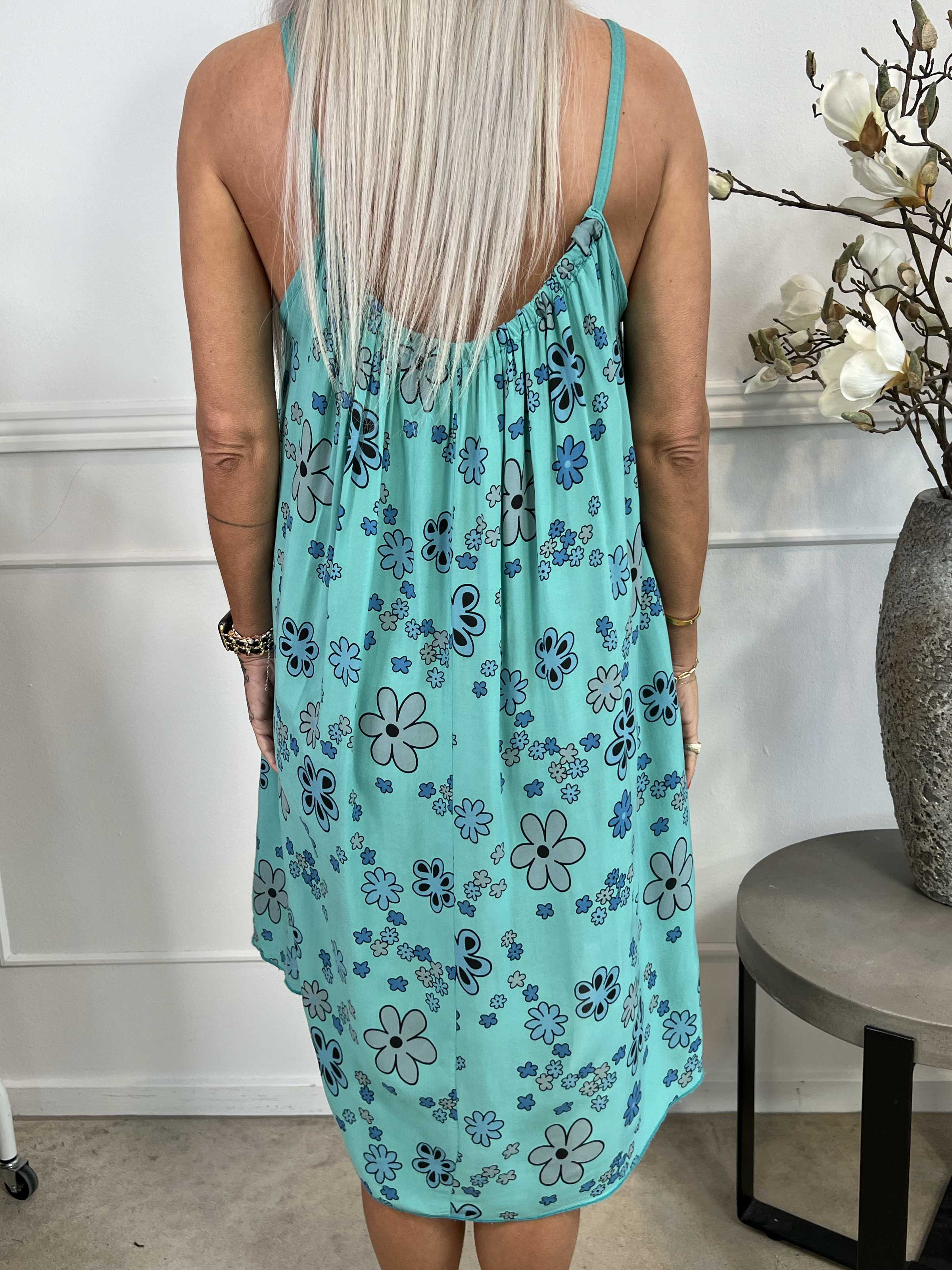 Sunshines Flower - Let kjole i viskose med blomsterprint